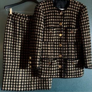 Vintage CHANEL Boutique Wool Jacket & Skirt Karl Lagerfeld late-80s/early-90s